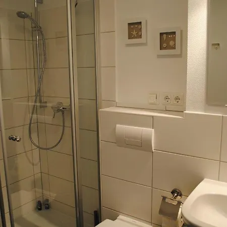 Fewo-14-0-n-ferienwohnung-in-graal-mueritz Apartamento